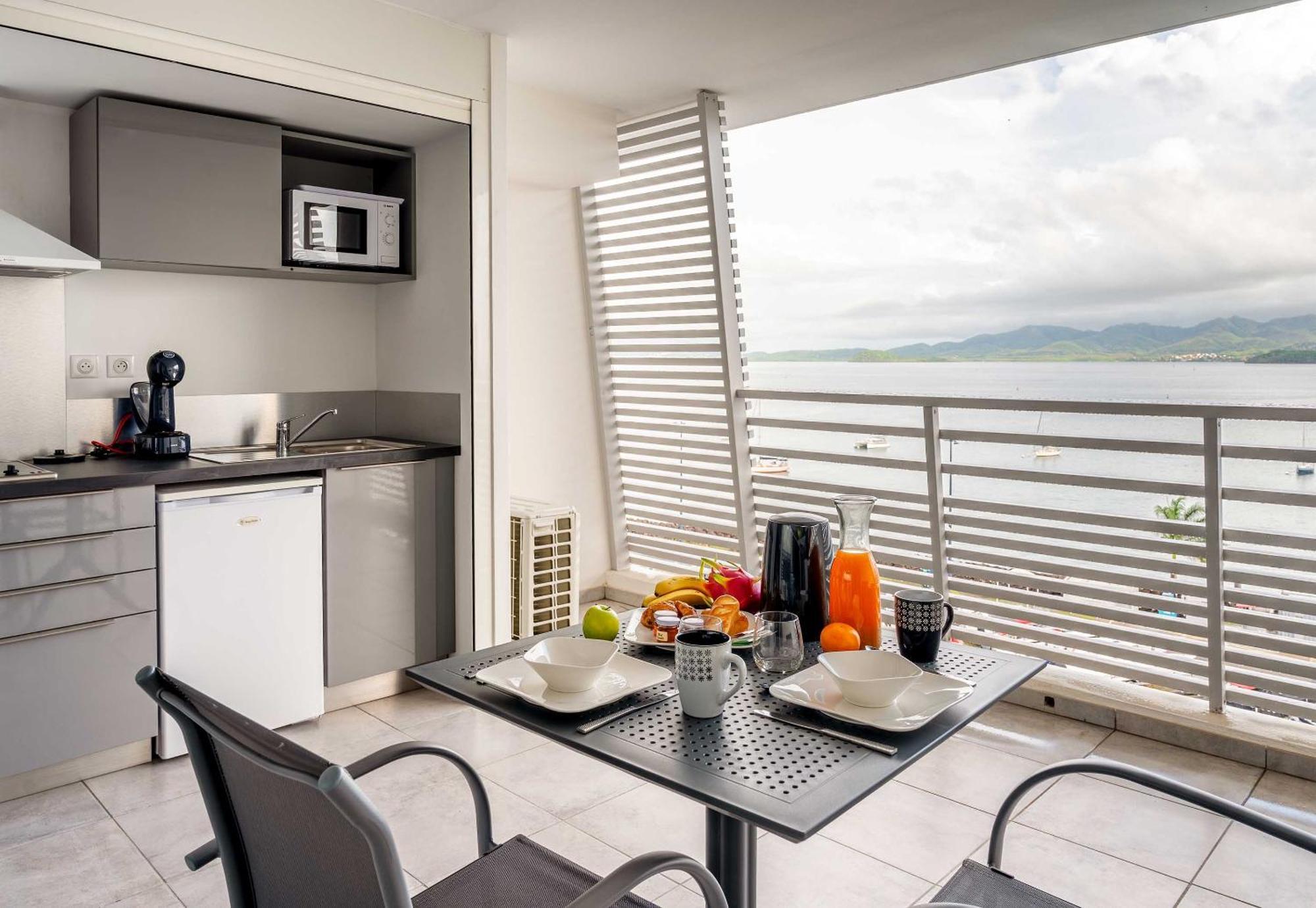 B&B Home Fort-De-France Marina מראה חיצוני תמונה