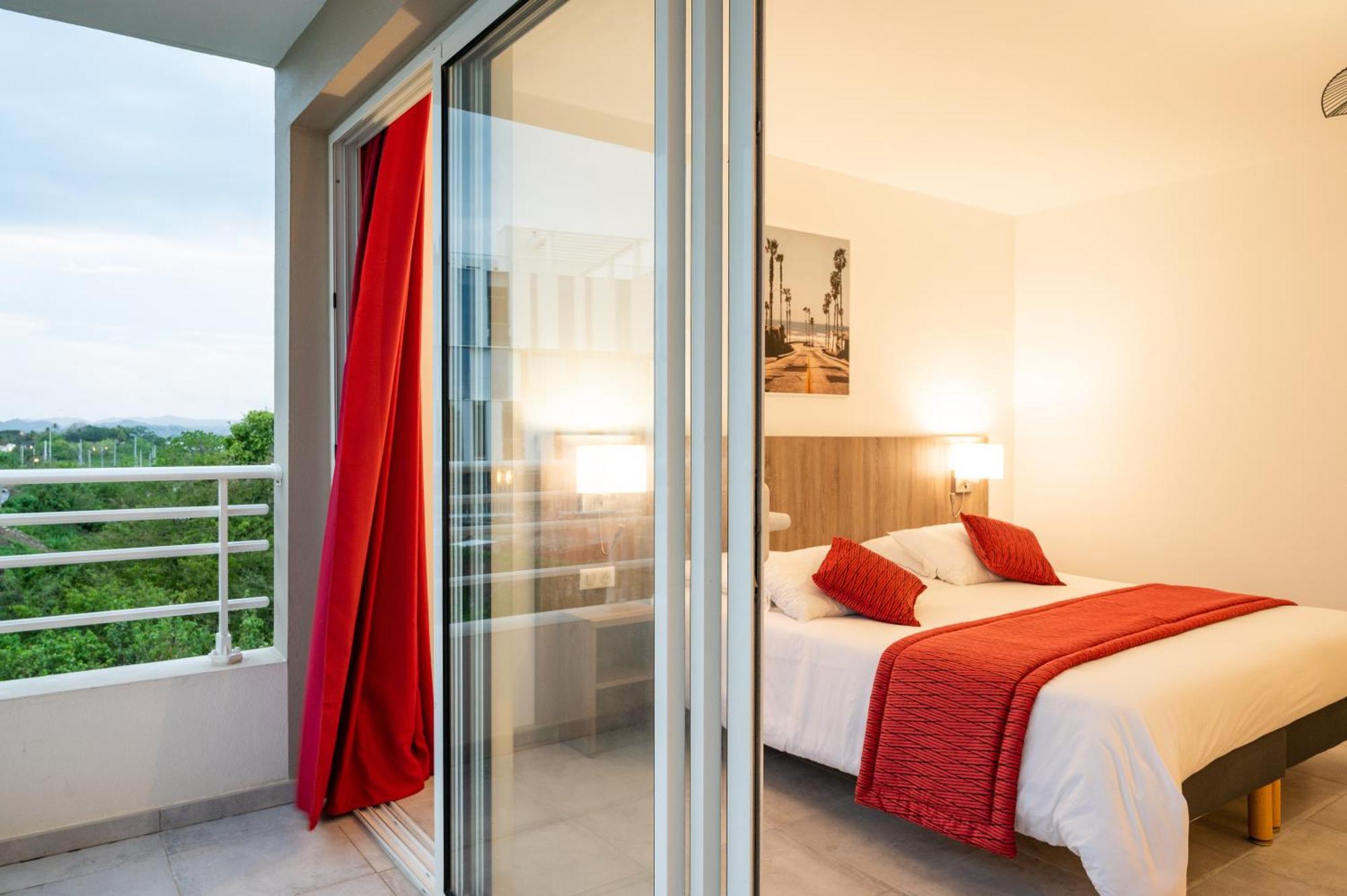B&B Home Fort-De-France Marina מראה חיצוני תמונה
